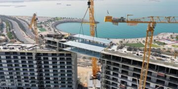 Longest suspended bridge in Dubai