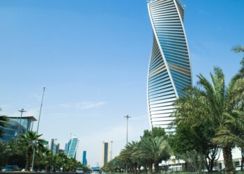 Saudi office market to profit by new sponsorship system, foreign firms