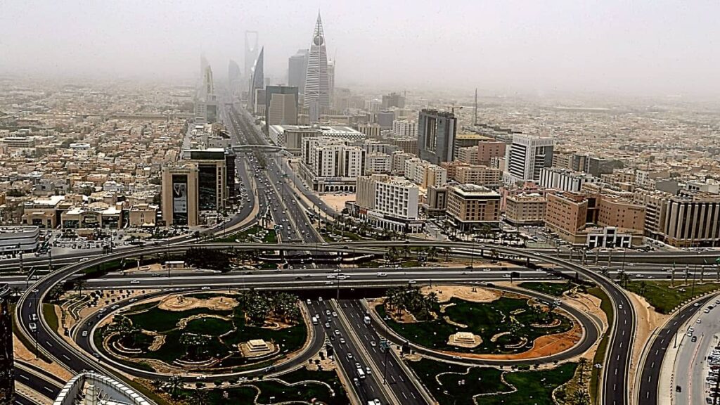 Non-resident foreigners to own a land in Saudi Arabia, proposed Shoura Council