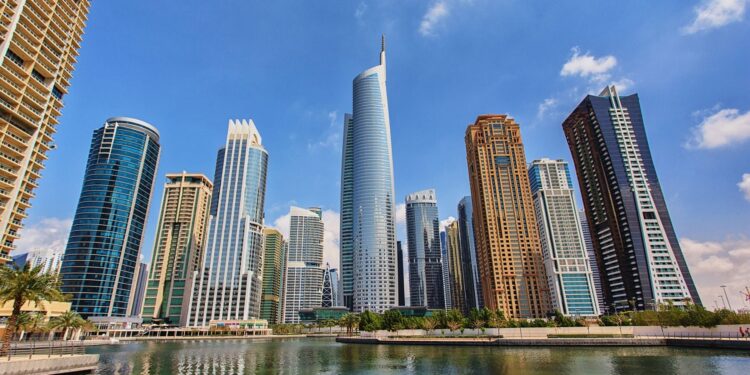 Jumeirah Lake Towers Community Guide