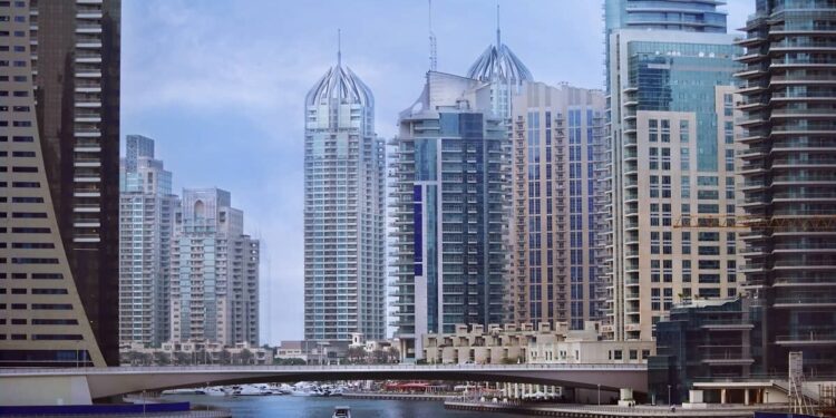 Dubai witnessed 6,388 sales transactions worth AED14.79 billion in June 2021, says report