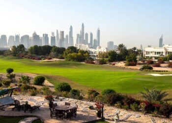 Emirates Hills Community Guide
