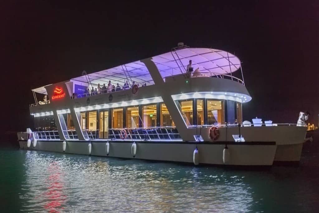 Sunset Dinner Cruise at Dubai Marina