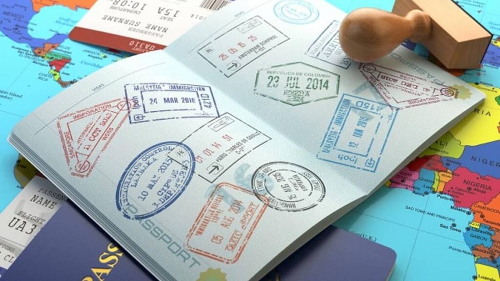 How to apply for a transit visa to travel around the UAE?