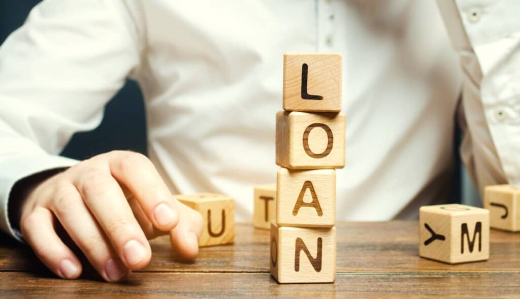 How to apply for a personal, car, or home loan in UAE?