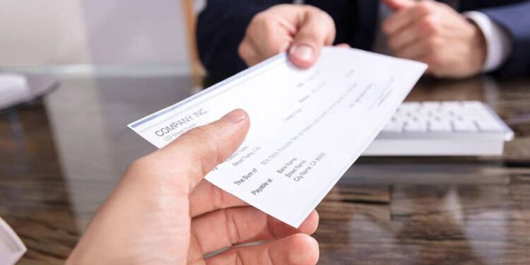 The new UAE law on bounced checks