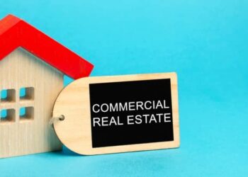 Commercial Real Estate Investing: 6 Things You Need to Know