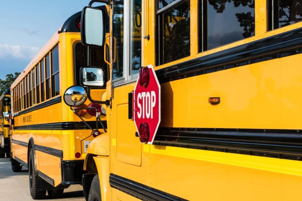 No stopping for school buses is punishable by a fine of Dh1,000 and 10 black points