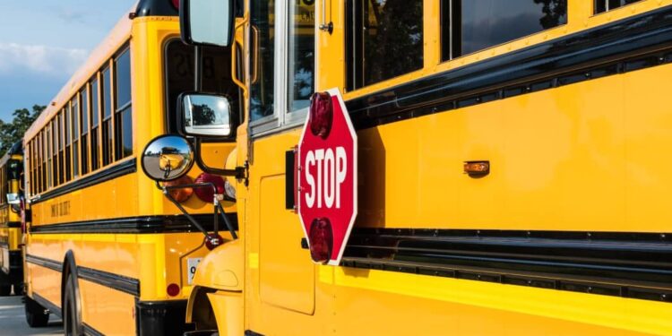 No stopping for school buses is punishable by a fine of Dh1,000 and 10 black points