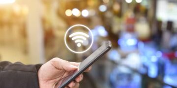 How to connect to free Wi-Fi at Dubai International Airport