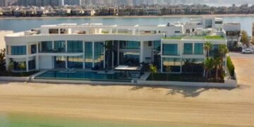 The property market in Dubai has set a new high with the sale of a villa for Dh280 million