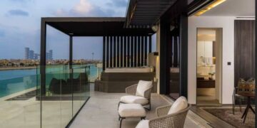 Villa on Dubai's Palm Jumeirah sells for Dh63 million, bringing the island's the year-to-date sales total to Dh4.6 billion