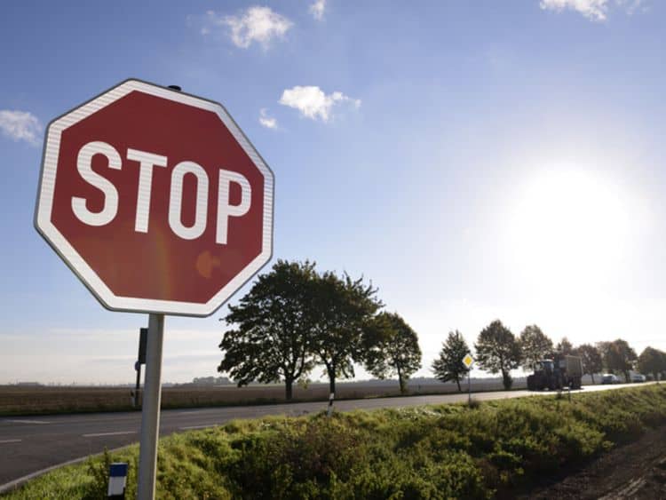 See a stop sign? Read these four rules to avoid a Dh500 fine