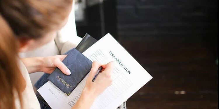 What is the process for getting a free zone visa in the UAE? All you need to know