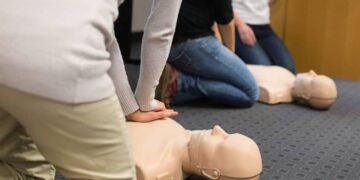 Here is how to take First Aid courses in Abu Dhabi to prepare for emergency situations