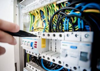 New to Abu Dhabi? Here are the instructions for setting up your electric and water connections