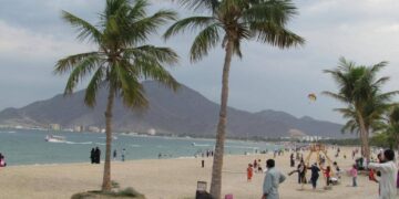 Planning to go to Khorfakkan? There will be a parking fee soon