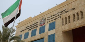 In Q2 2022, the number of UAE-based private sector employees grew by 9%