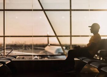 Is the Air Suvidha form still required for travel from UAE to India?