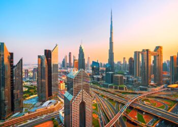 Dubai's weeklong real estate transactions totaled AED7.4 billion