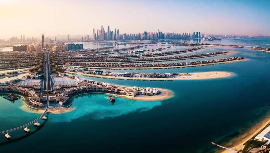 Dubai records weekly real estate transactions of AED8 billion