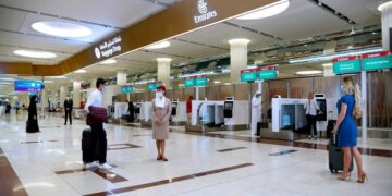 All international passengers will have access to smart gates in Dubai starting in 2023 - here's what you need to know