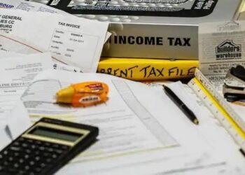 Do Indian expats in the UAE have to file a 'zero tax return'?