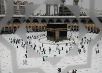 During the Hajj pilgrimage, Saudis can rent out their residential units