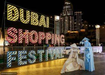 During Dubai Shopping Festival, you can watch the viral drone light show
