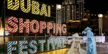 During Dubai Shopping Festival, you can watch the viral drone light show