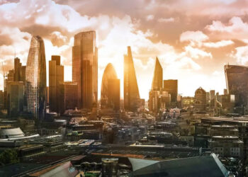 London's luxury real estate attracts most mideast buyers in four years