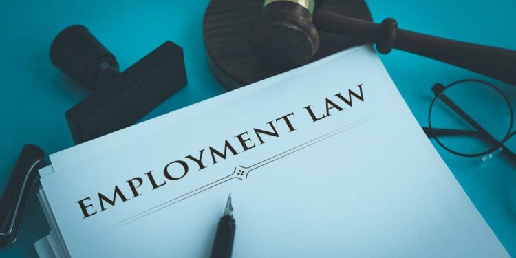 How does the new UAE law affect employers and employees?