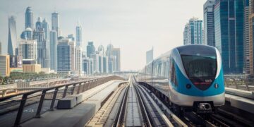 Using public transportation in Dubai, you can reach these five tourist destinations