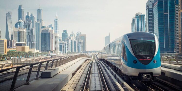 Using public transportation in Dubai, you can reach these five tourist destinations