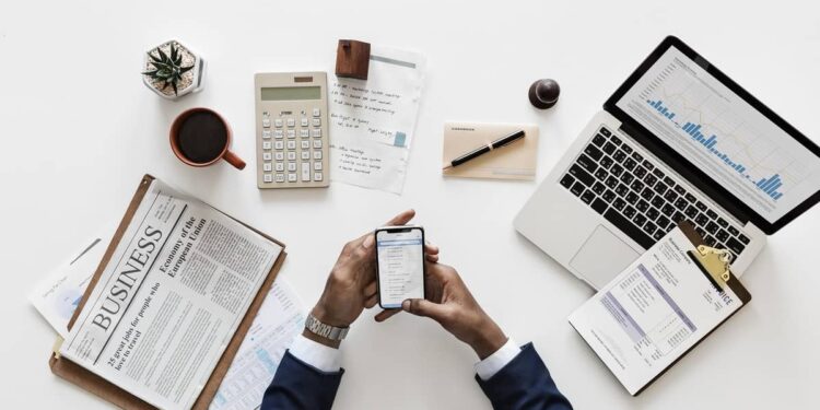 Having trouble deciding which free zone to start your business in? Use this platform