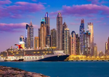 Dubai records over AED2 billion in realty transactions on Wednesday