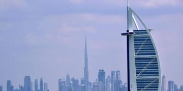 Dubai records over AED2.8 billion in realty transactions on Tuesday