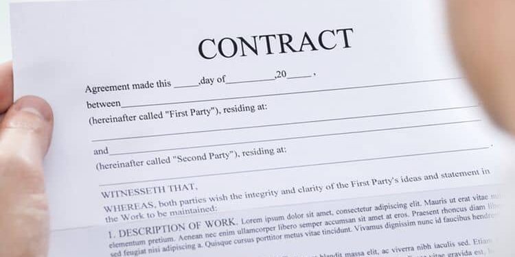 Three cases in which UAE workers may join another company after their contract expires