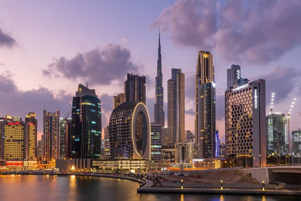 Dubai records over AED1.7 billion in realty transactions on Monday