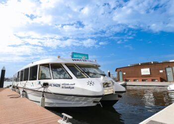 Here's how you can travel around Abu Dhabi's top locations on a water taxi