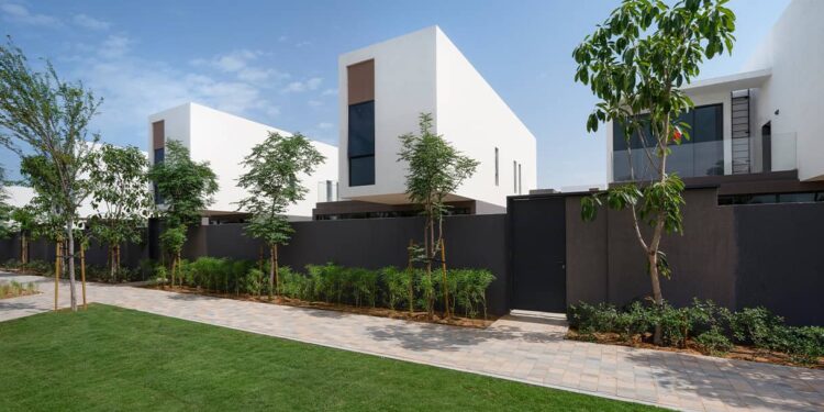 Arada completes 114 homes at Aljada garden villa community in the UAE