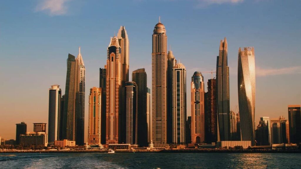 Dubai records over AED1.5 billion in realty transactions on Thursday