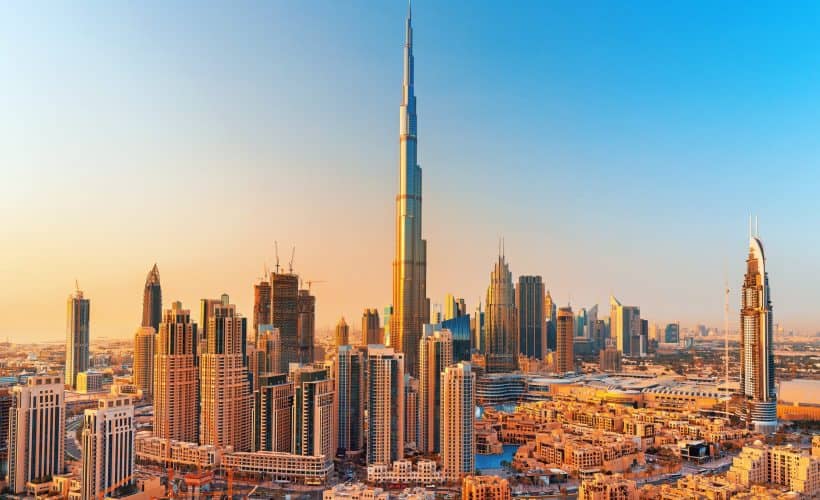 Dubai records over AED2 billion in realty transactions on Monday