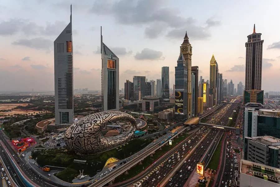 Dubai records over AED2.2 billion in realty transactions on Wednesday