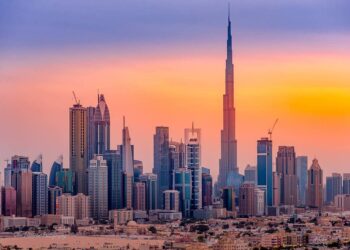 Dubai logs over AED3.5 billion in realty transactions on Monday