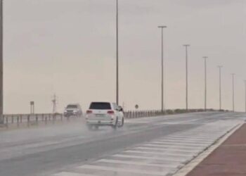 Traveling by road from Saudi Arabia to UAE? You can get car insurance in advance by following these steps