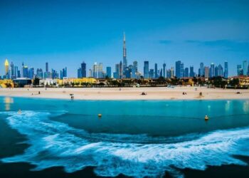 There is a 2.3% growth in Dubai's population in Q1 2023, crossing 3.6 million