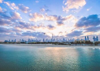 Dubai records over AED2.2 billion in realty transactions on Monday