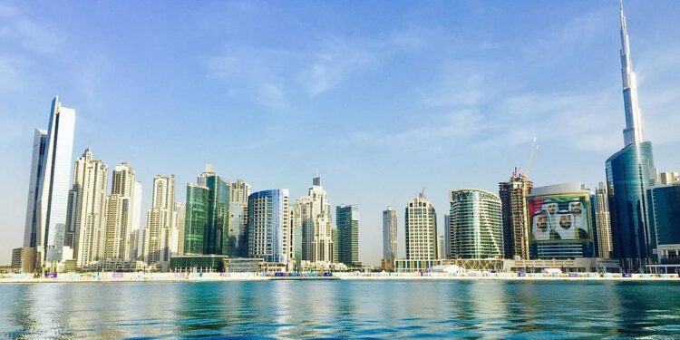 In Dubai, Chinese investors surge back into the real estate market with a 130% increase