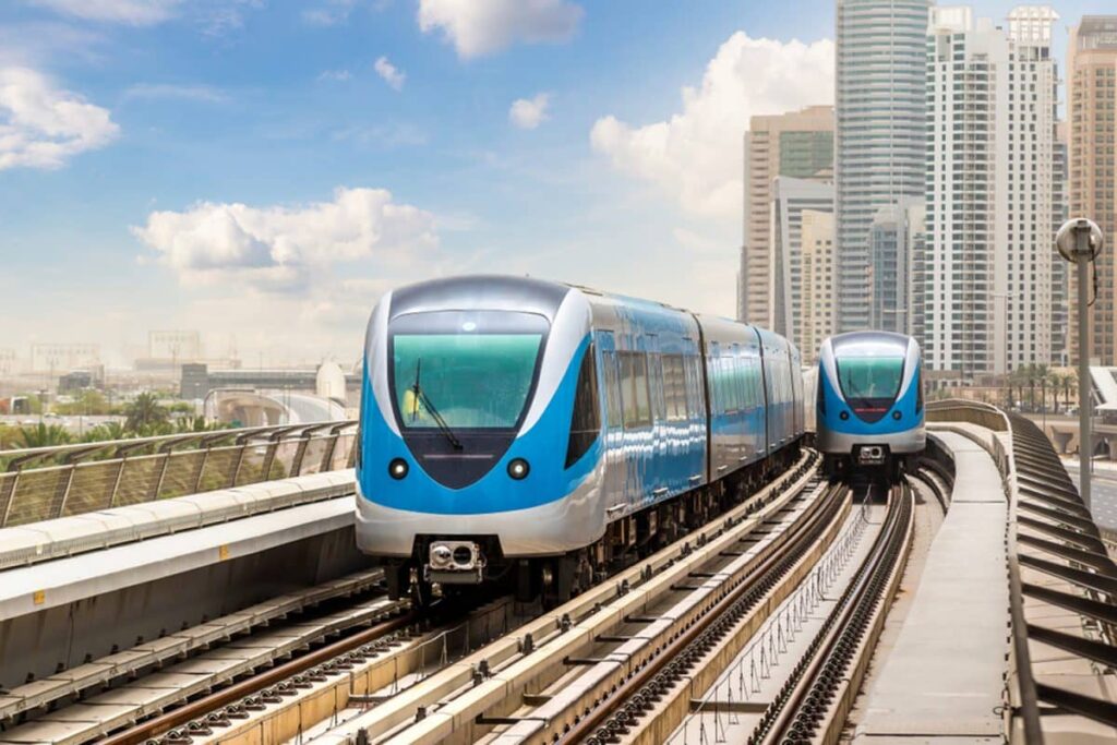Taking unlimited trips on the Dubai Metro with the RTA travel pass